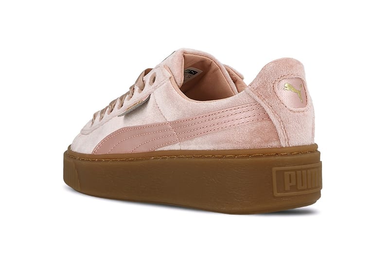 PUMA Basket Platform in Pink Velvet and Gold | HYPEBAE PUMA Basket Platform in Pink Velvet and Gold | HYPEBAE