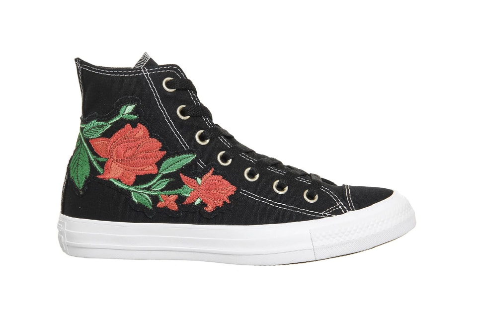 red rose converse