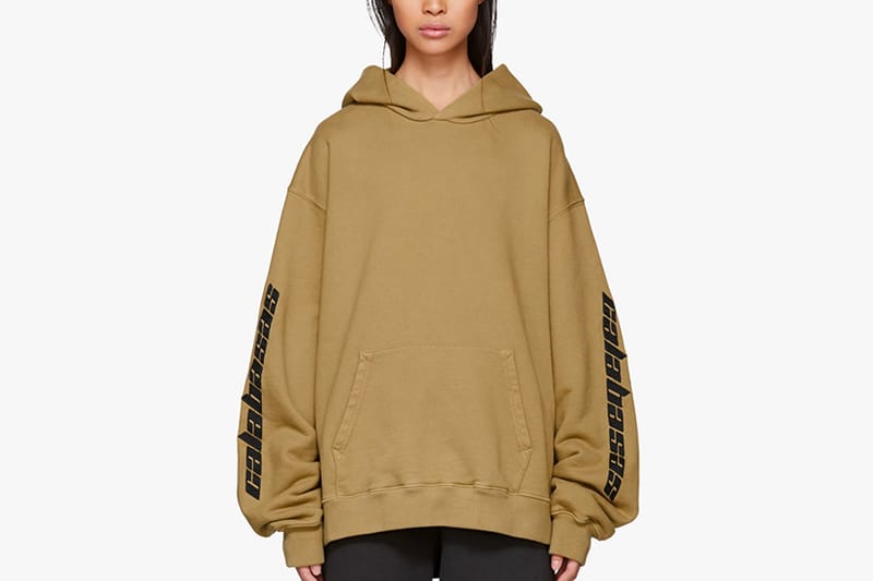 Kanye West Releases New YEEZY Calabasas Pieces | HYPEBAE Kanye West Releases New YEEZY Calabasas Pieces | HYPEBAE