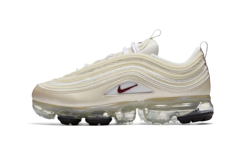 Nike air max clear bottom online