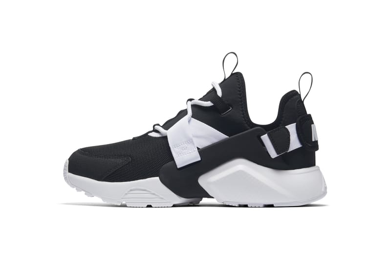 Nike air huarache city low particle rose best sale