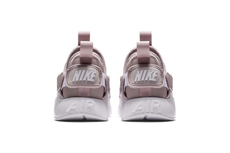 Nike huarache city clearance low particle rose