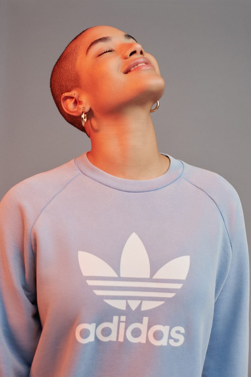 Adidas originals new neutrals logo sweatshirt in pin new arrivals