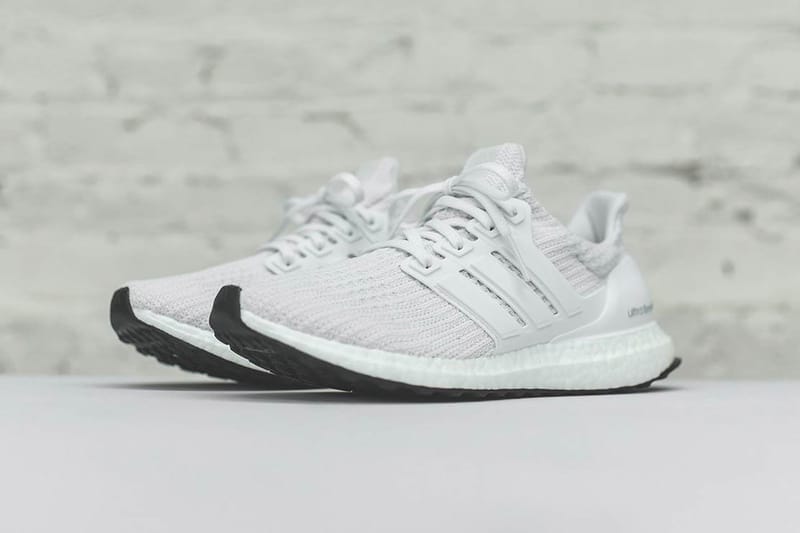 Adidas ultra boost 4.0 triple white mens hotsell