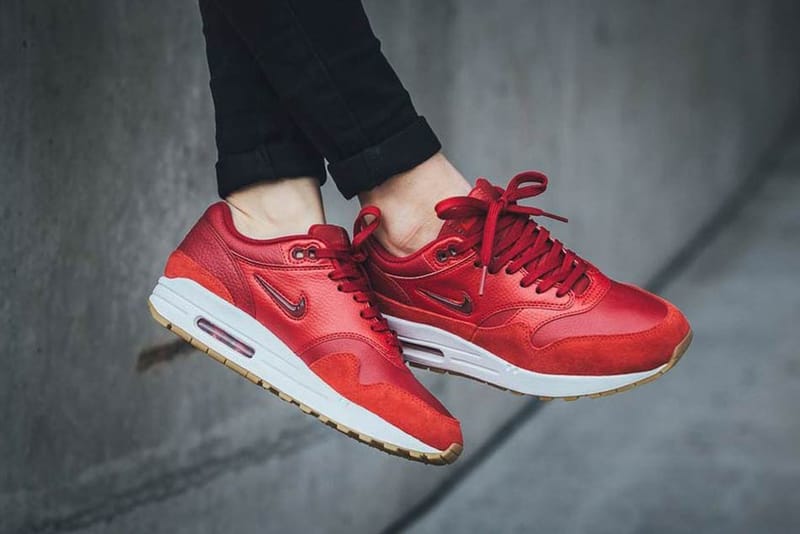 Nike air max shop 1 premium gym red