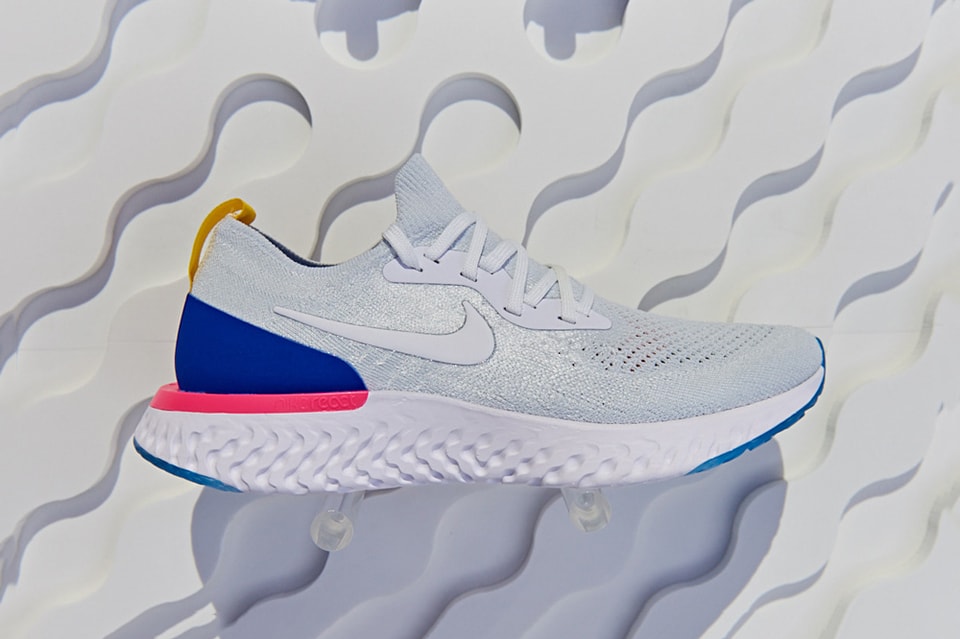 nike epic react flyknit 2 white and blue