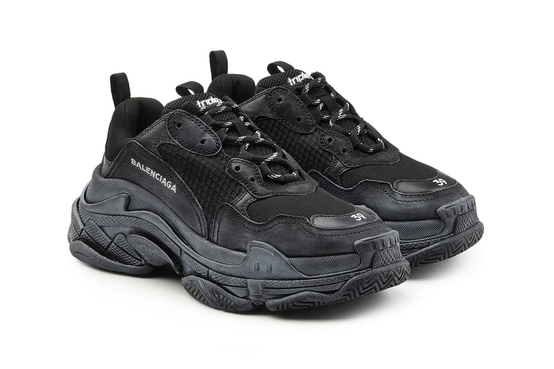 Balenciaga triple s black pre distressed top