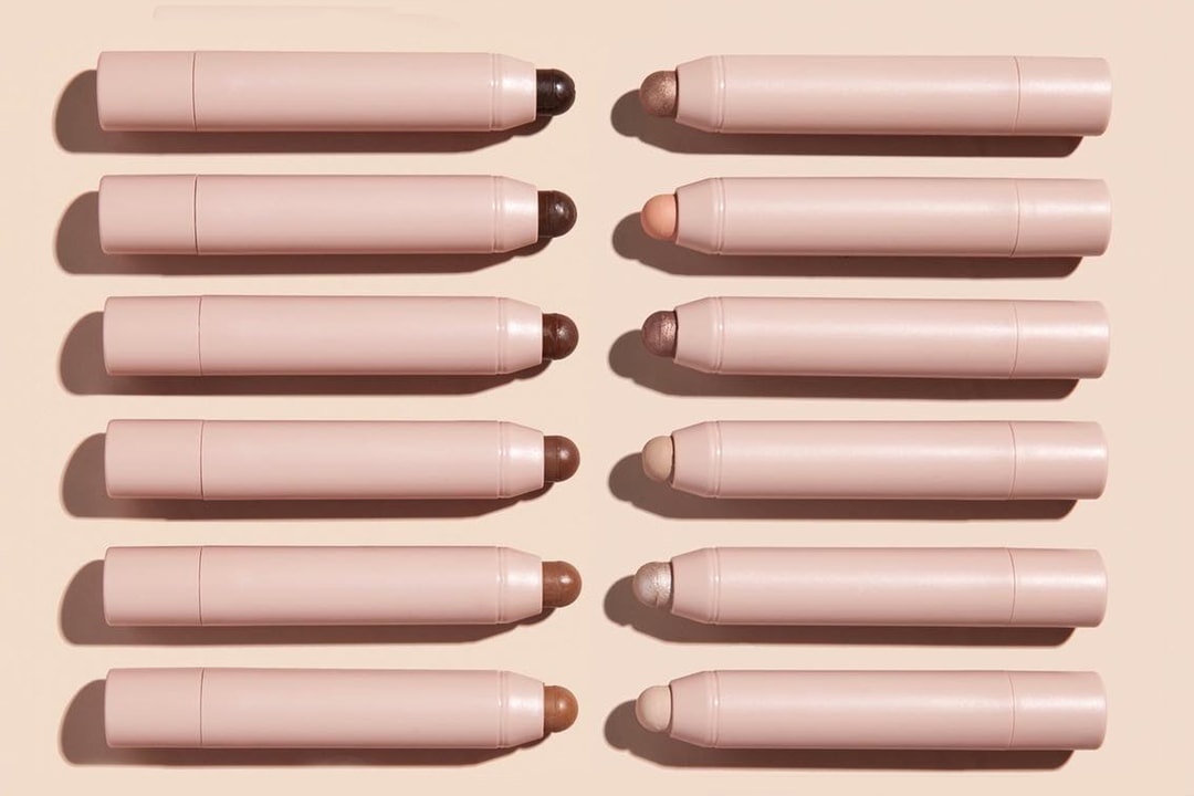 Kim Kardashian Drops Kkw Beauty Contour Sticks Hypebae 