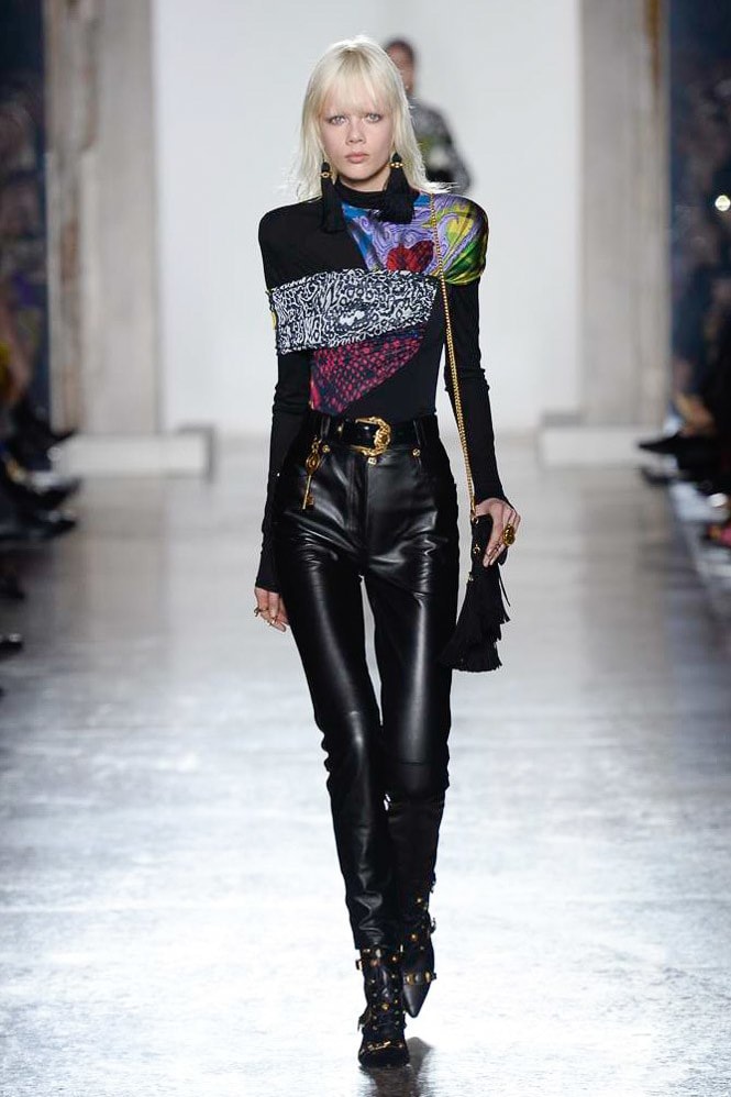 Best Looks From Versace Fall Winter 2018 Show | Hypebae