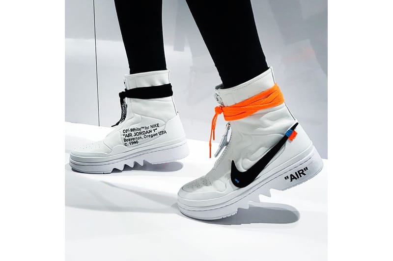 Nike off hot sale white boots