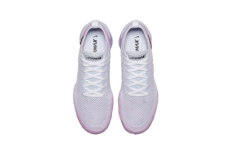 Vapormax store pink beam