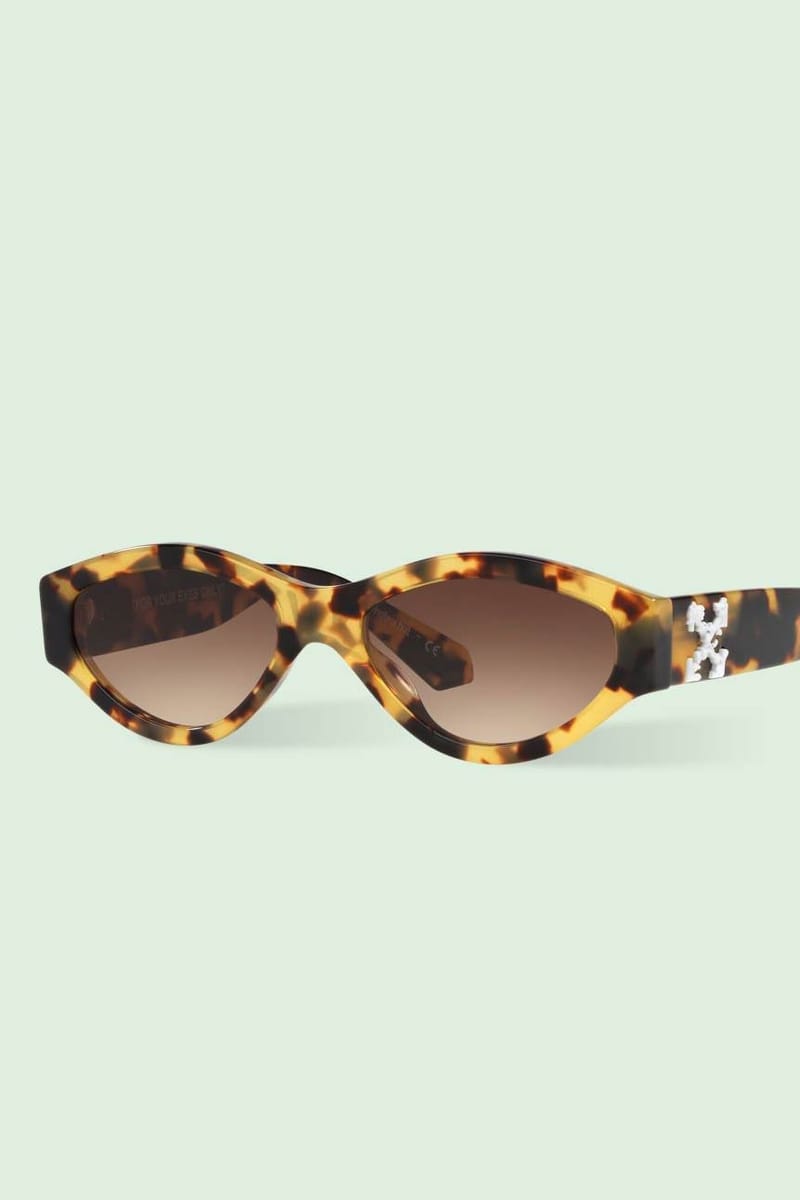 Sunglass hut best sale cat eye