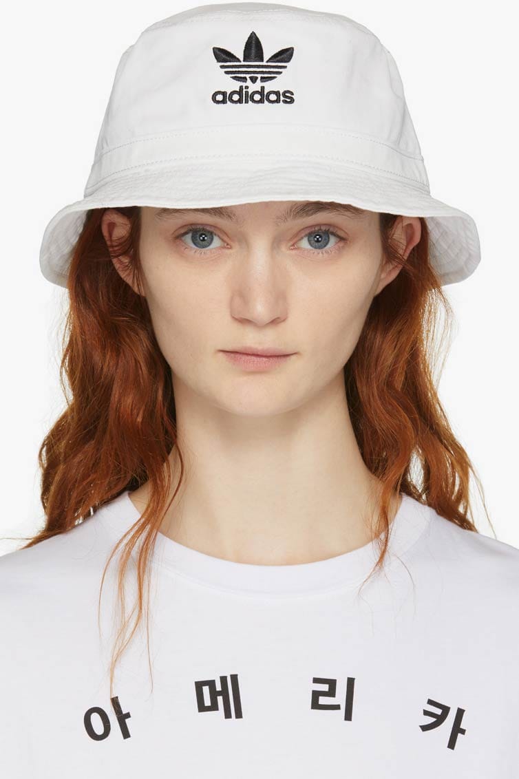 Adidas bucket outlet hat white