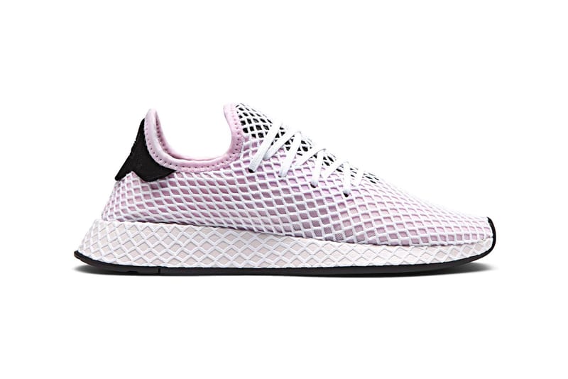 Deerupt pink cheap and white