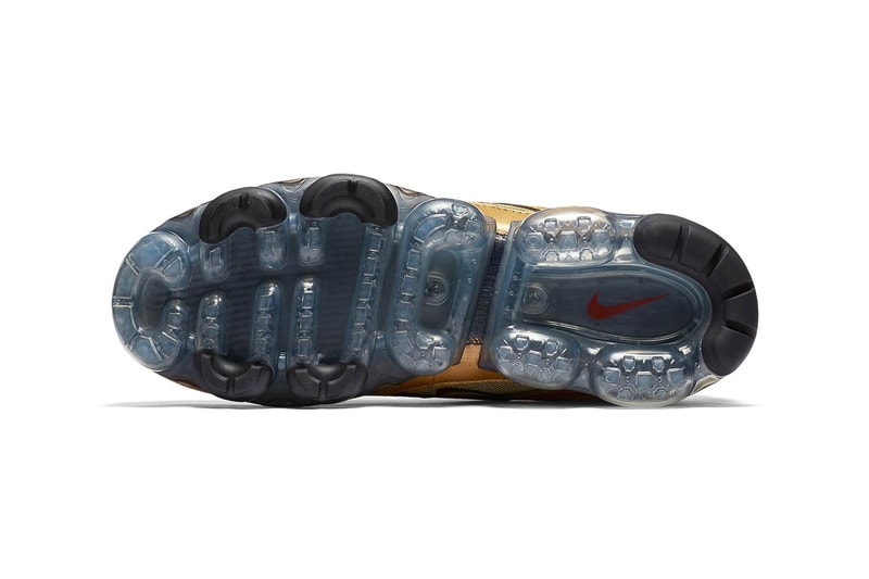 nike vapormax 97 gold