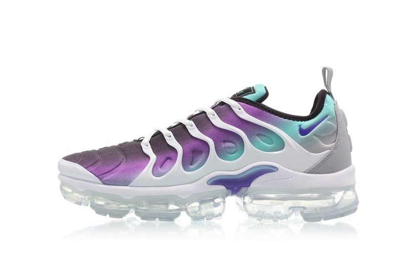 Nike Air VaporMax Plus White/Fierce Purple | Hypebae