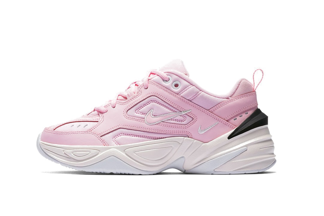 nike m2k tekno trainers in pink
