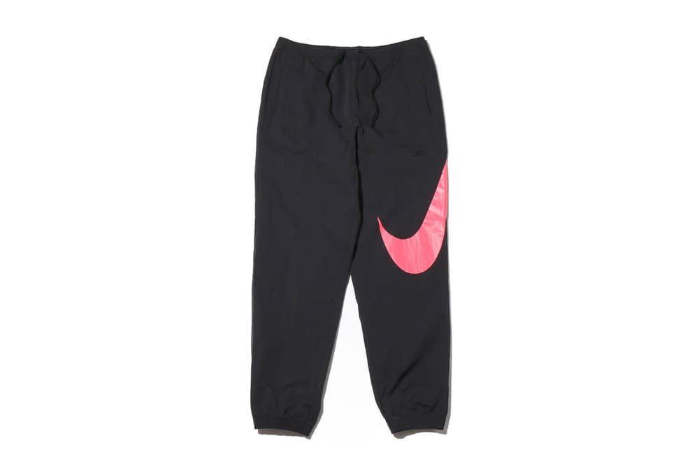 nike women's swoosh tracksuit