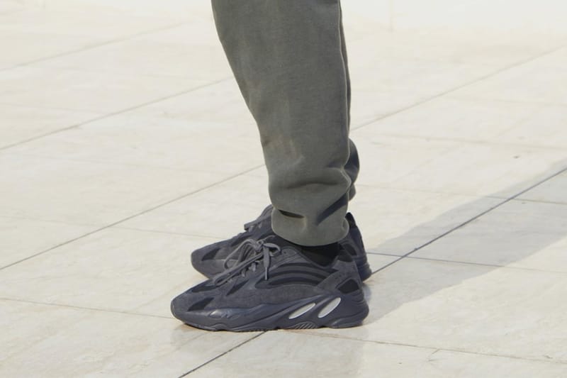 Yeezy supply triple clearance black