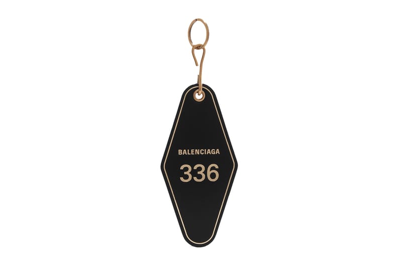 Keychain balenciaga outlet