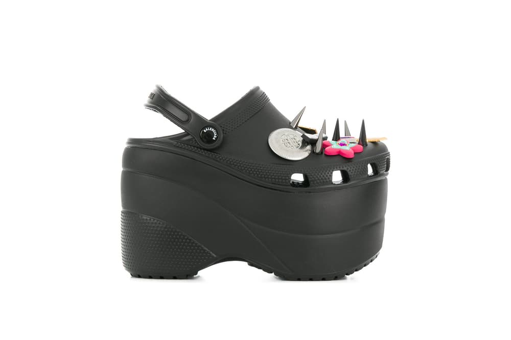 balenciaga crocs black