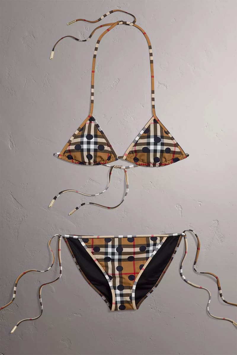 Aprender acerca 84+ imagen burberry bikinis - Ecover.mx