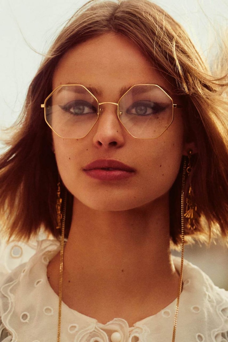 Shop Chloé's Eyewear Chain in Brass Hypebae