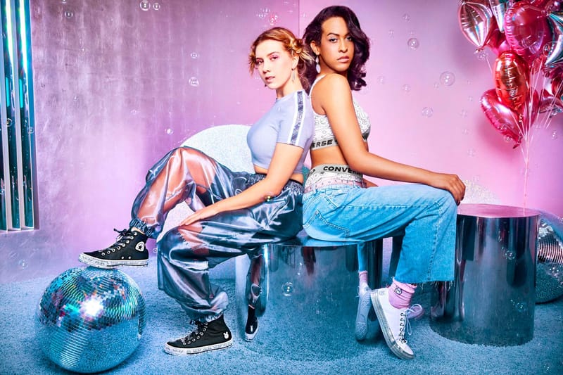 Converse x miley cyrus hotsell lift pink glitter shoes