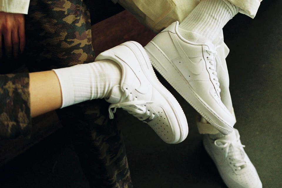 air force 1 with long socks
