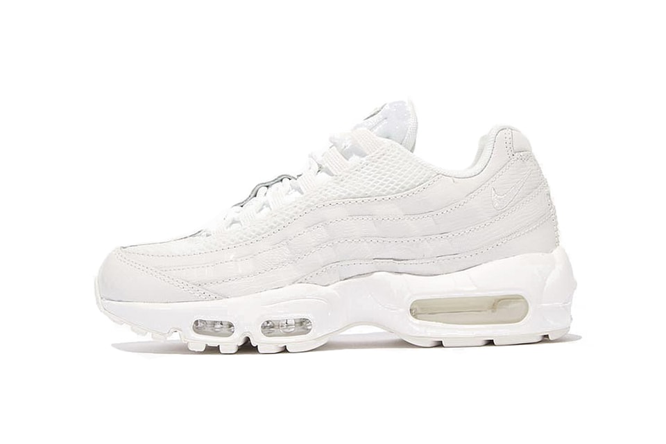 air max 95 white size 6