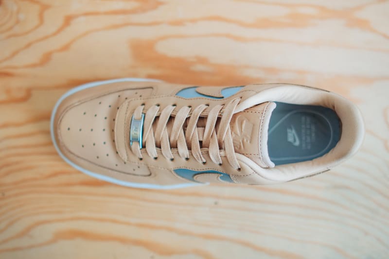 Nike air force sale 1 tan suede