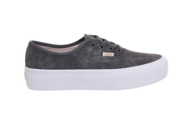 Black suede hot sale platform vans