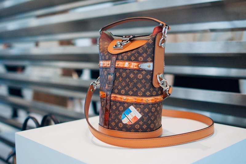 Louis Vuitton スノーフローリング　18号 Louis Vuitton Fall 2018 Menswear Collection | Vogue