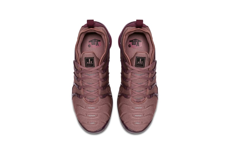 Nike air vapormax plus women's clearance burgundy