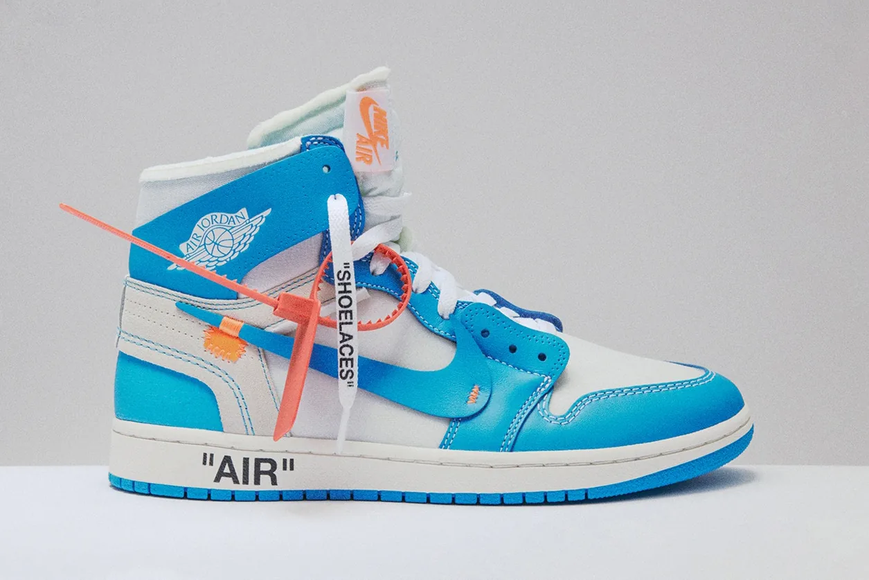 Nike air jordan unc off outlet white