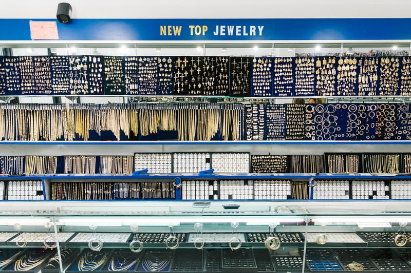 Best Nameplate Jewelry Shops in New York City | Hypebae