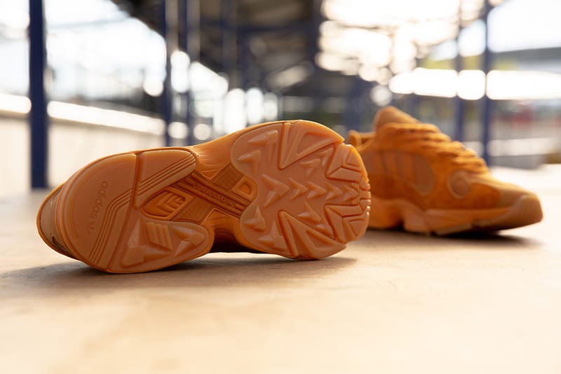 Adidas yung 1 sales brown orange