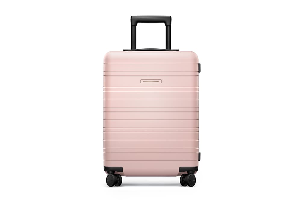 Horizn Studios Pale Rose Pink Suitcase Set | Hypebae