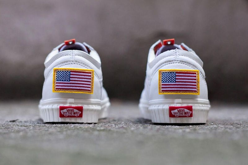 Vans old skool white on sale nasa