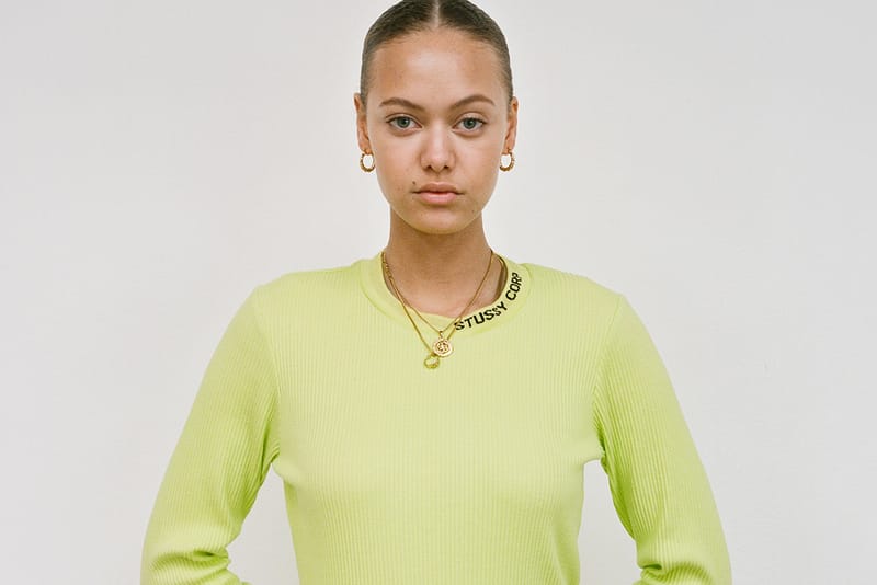 美品STUSSY WOMEN Satin Zip Polo　APE X-girl v07a2242_2.jpg