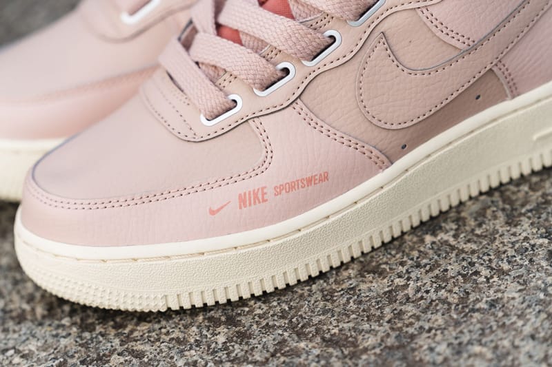 Nike air clearance force beige pink