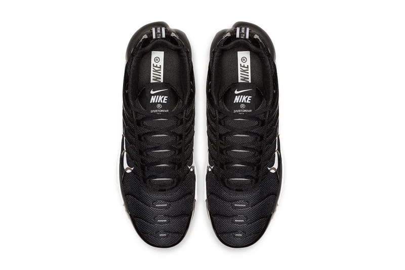 Nike air max store plus overbranding black