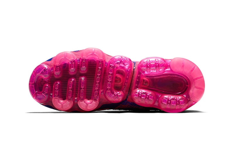 nike vapormax pink and blue