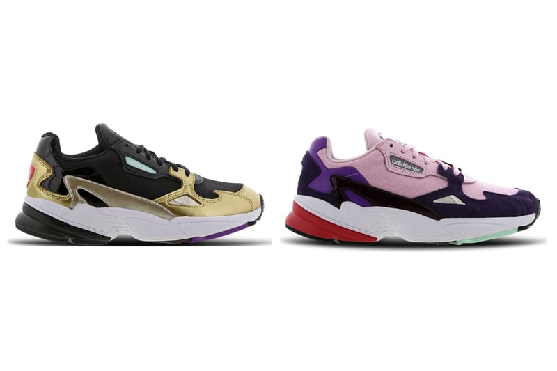 Adidas falcon women's hot sale colorblock metallic sneakers