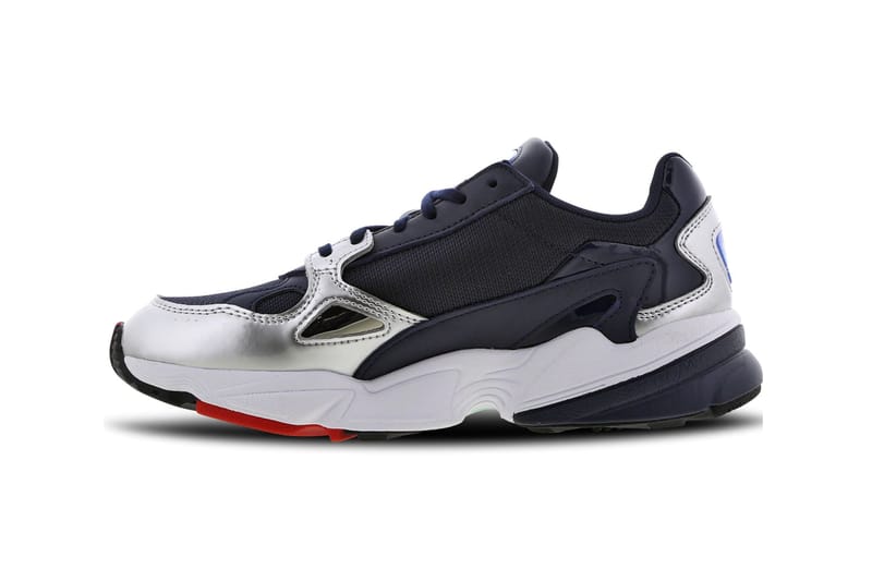 Adidas originals falcon trainers outlet in white and navy