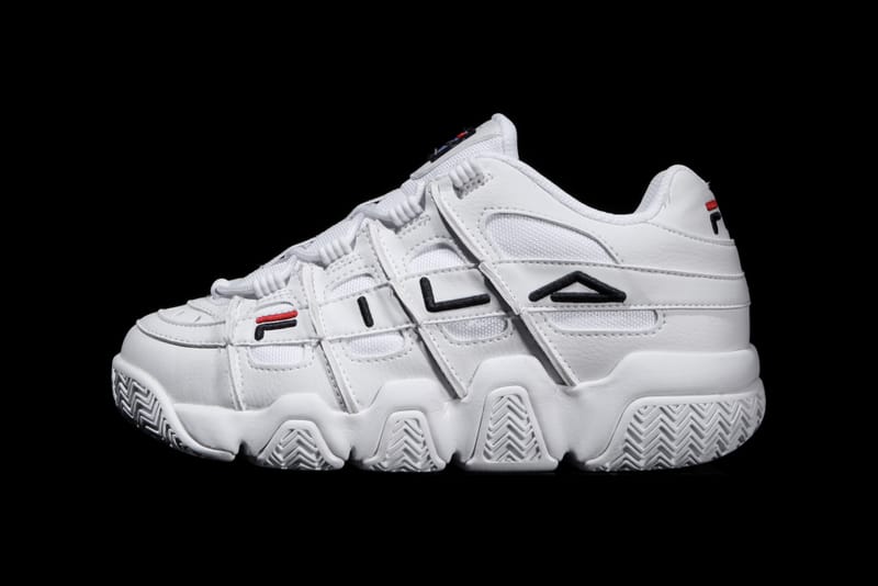 Fila barricade xt 97 on sale price