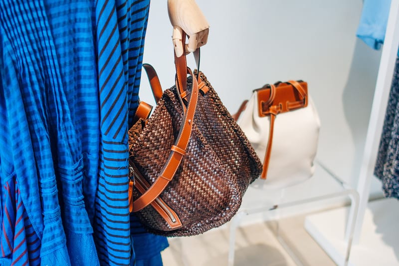 Loewe woven hammock discount bag