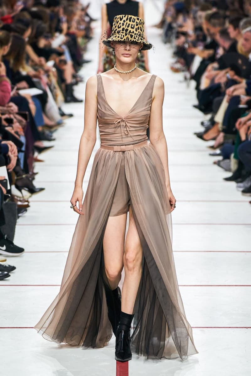 Dior Fall/Winter 2019 Paris Fashion Week Runway | HYPEBAE