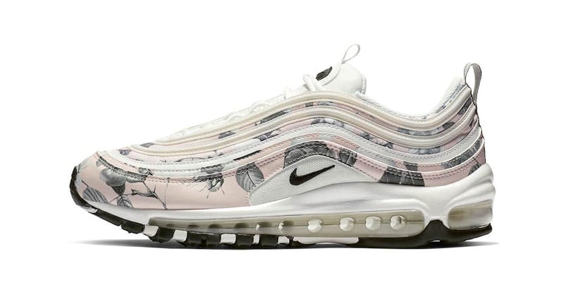 Nike air max store white with flowers