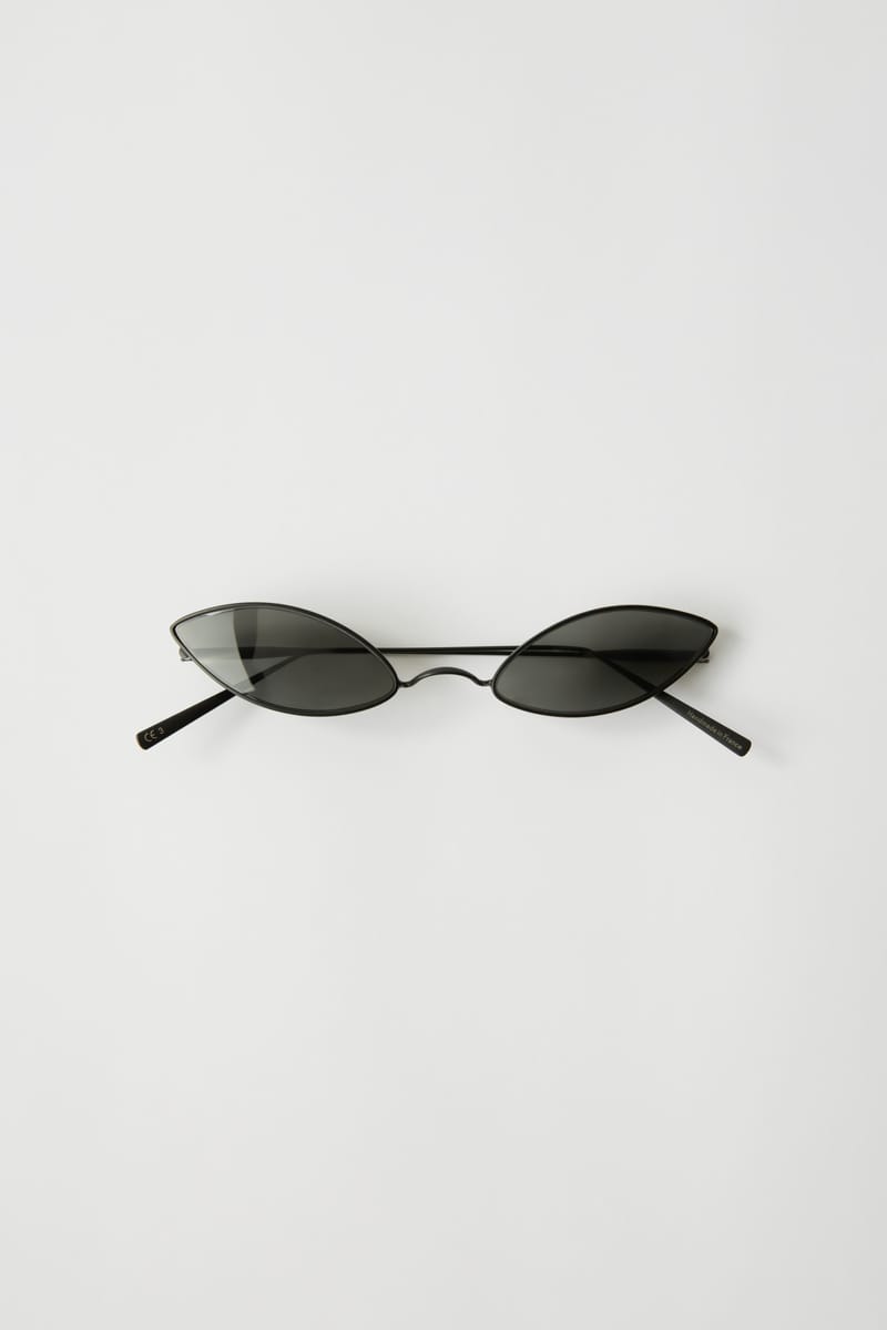 Acne studios cat eye hot sale sunglasses